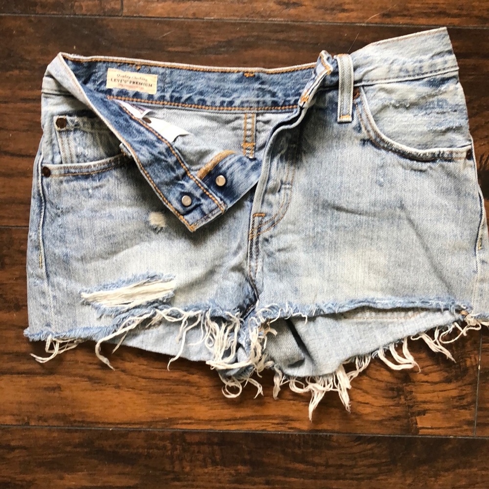 Levi shorts